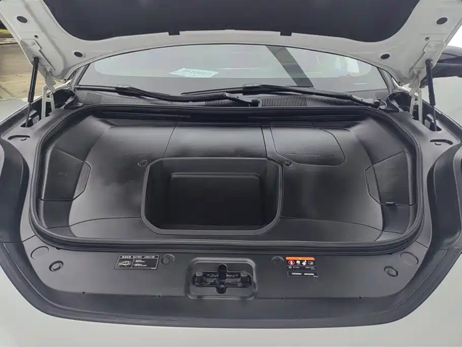 ZEEKR EXTREME KRYPTON 001