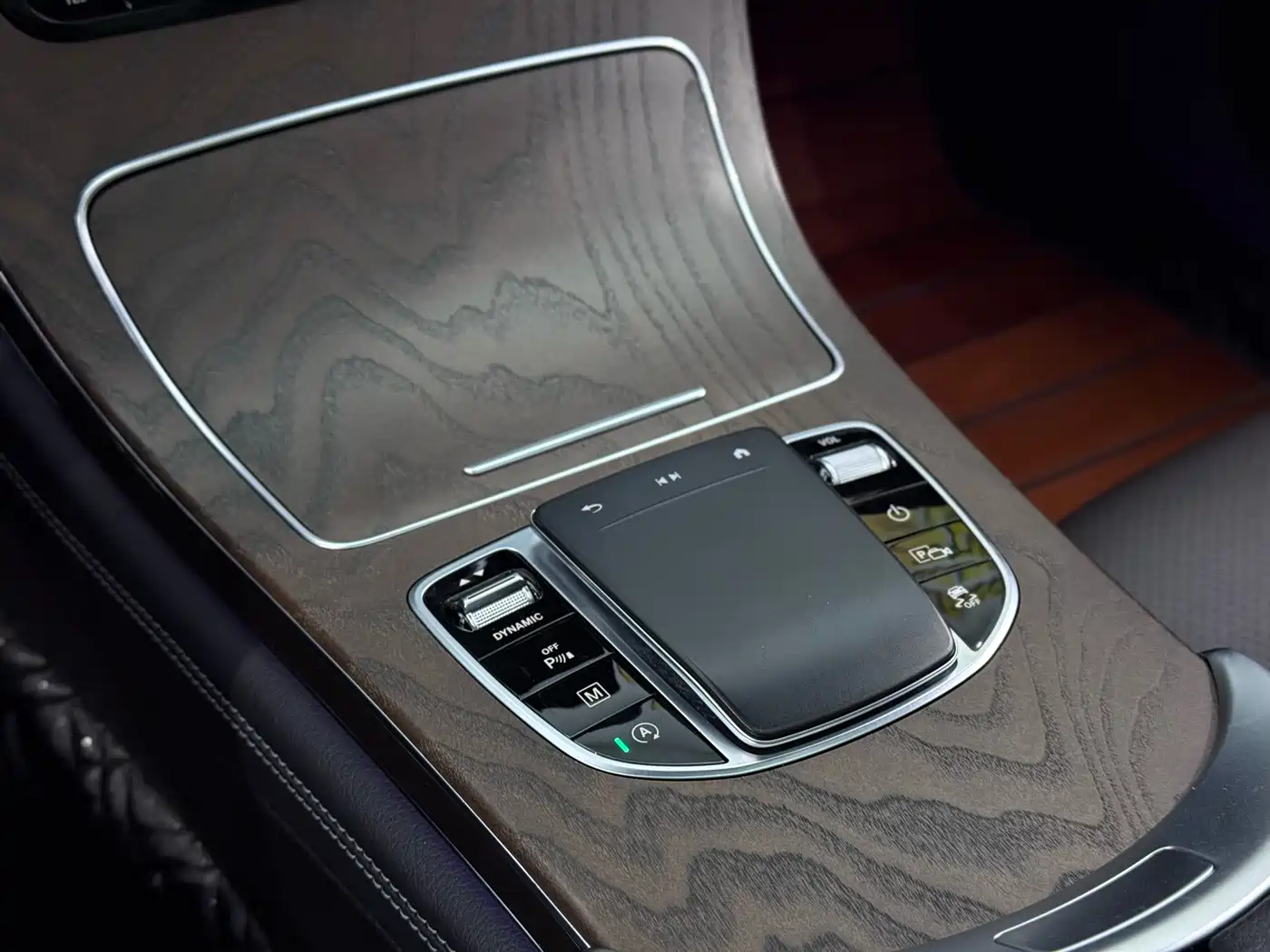 Mercedes-Benz GLC 2022 Model GLC 300 L 4MATIC Dynamic Edition фото 21