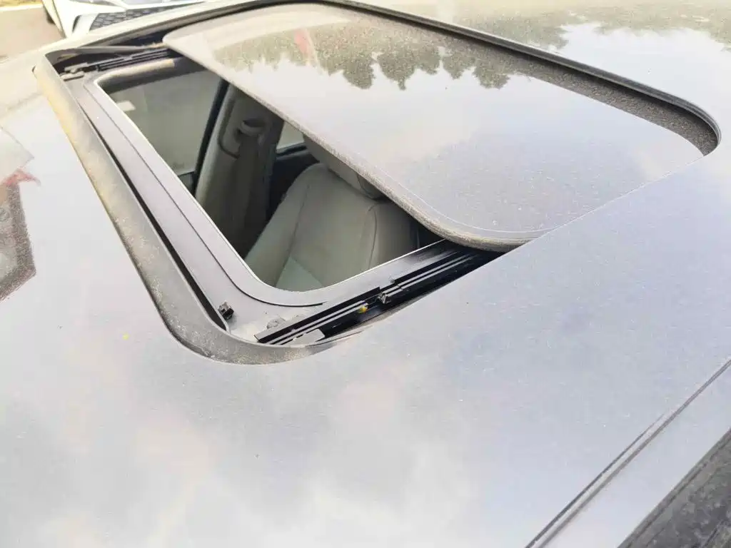 Фото 6 - Audi A6L