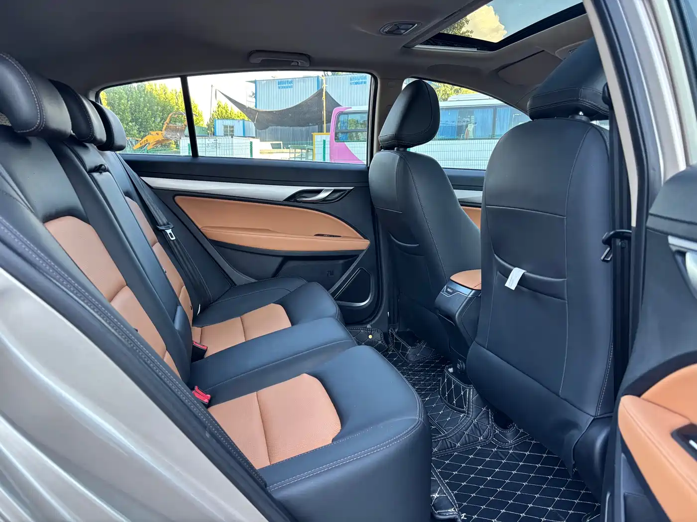Geely Vision S1 2018 2018 1.4T CVT Sharp Enjoy