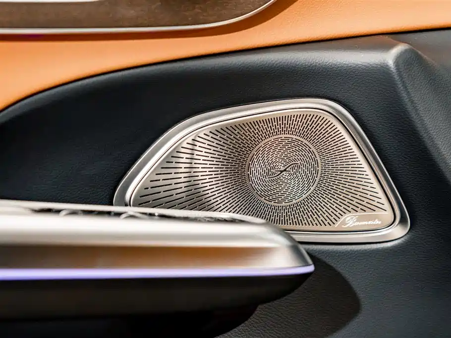 Mercedes-Benz E-Class 2026 E 300 L Luxury фото 14