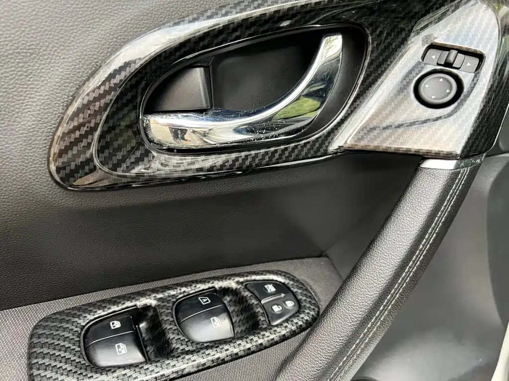 صورة 6 - Renault Kadjar