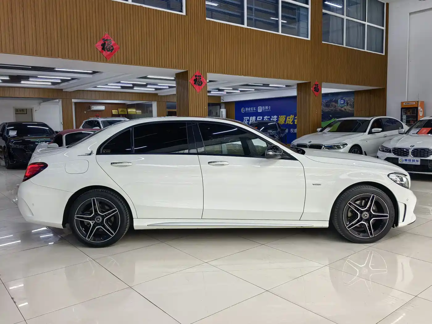 MERCEDES-BENZ C CLASS