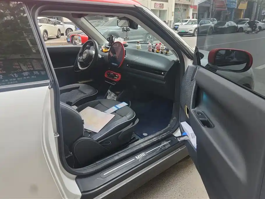 MINI ELECTRIC  COOPER