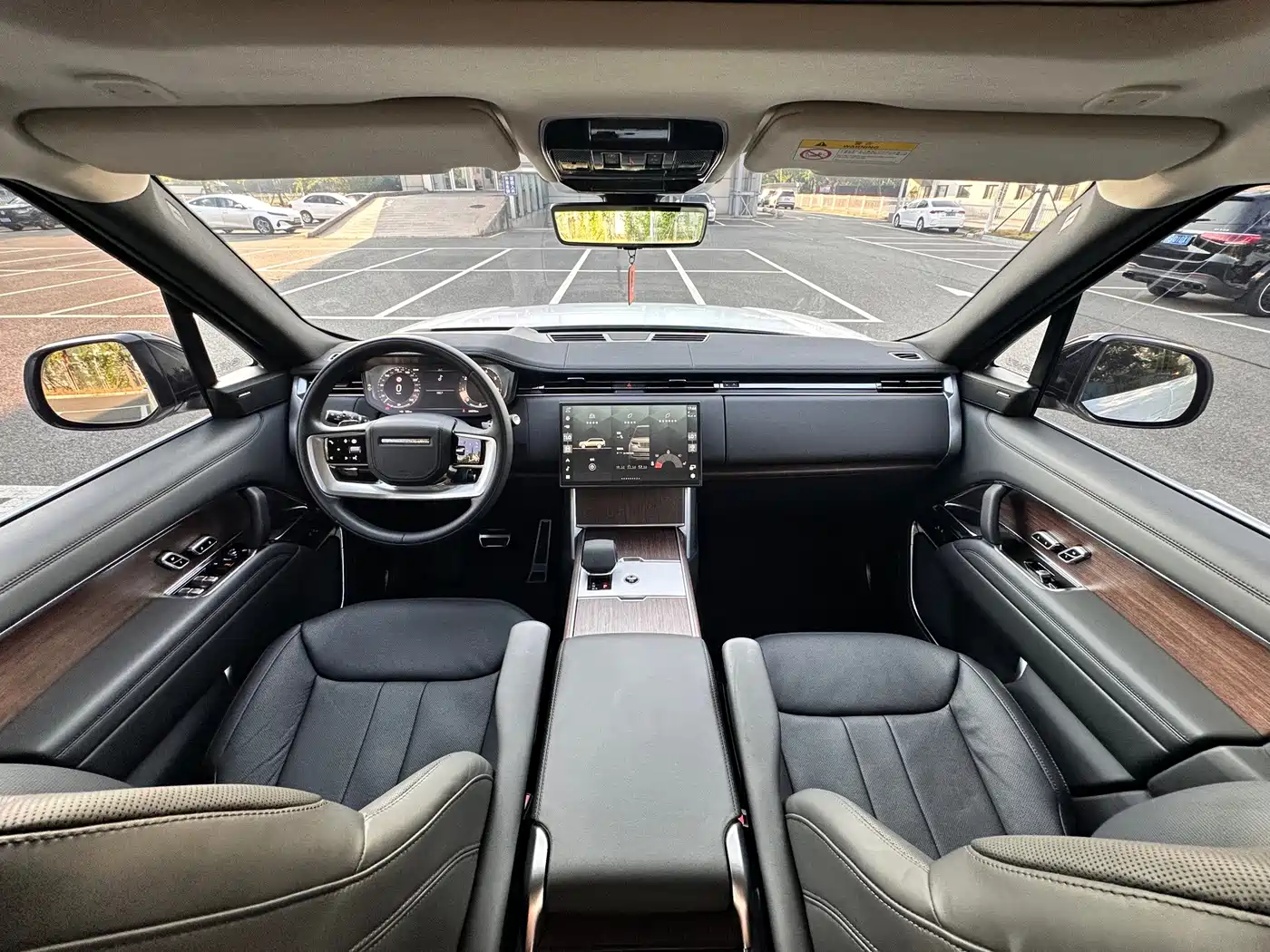 Фото 34 - Land Rover Range Rover
