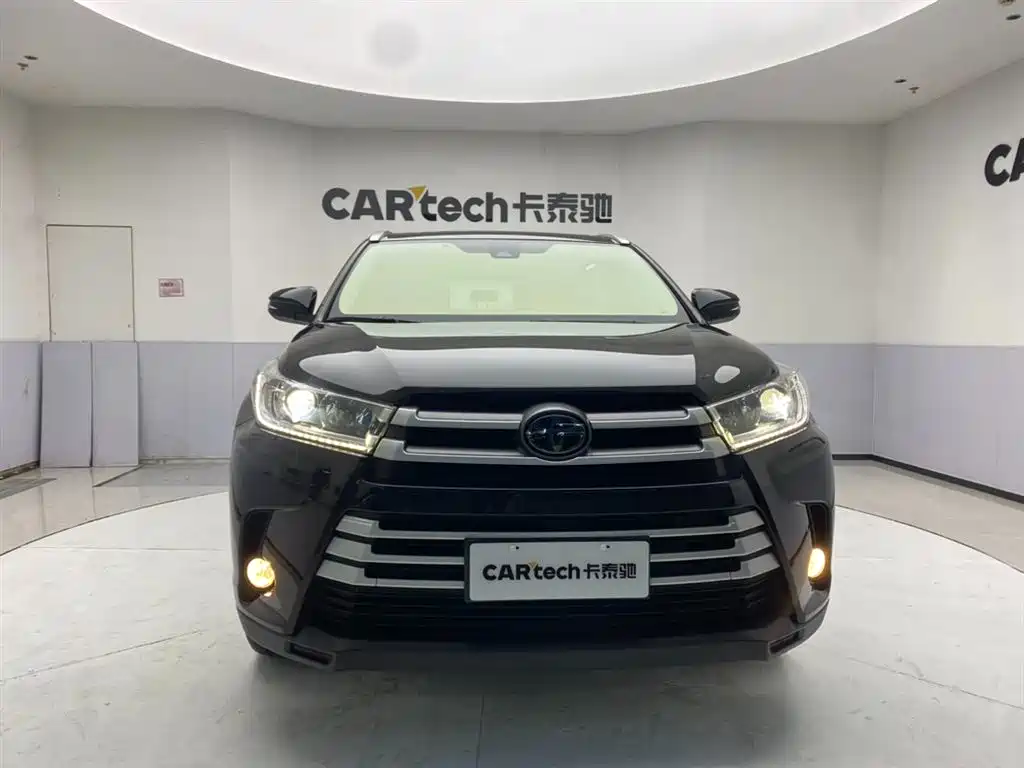 Toyota Highlander 2021 2.0T AWD Luxury 7-Seater фото 4