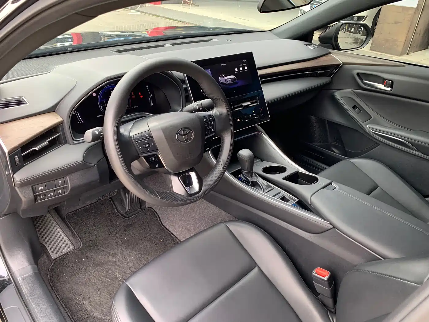 Toyota Avalon 2024 Model 2.0L Progressive Edition фото 7