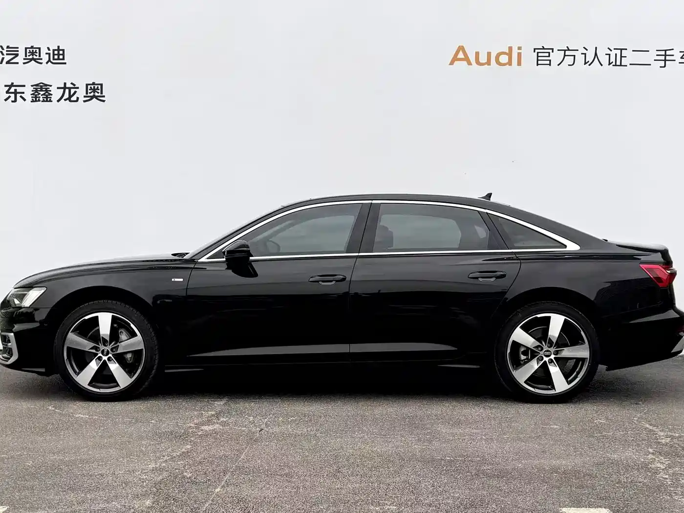 Audi A6L 2023 Facelift 45 TFSI quattro Premium Dynamic фото 3