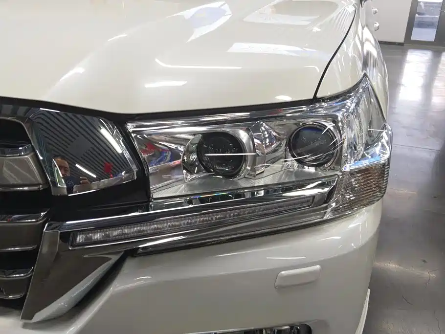 Toyota Land Cruiser (Import) 2019
