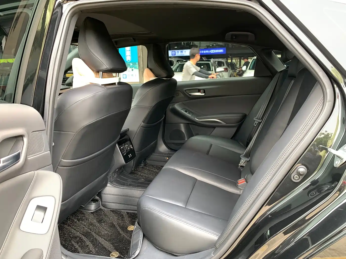 Toyota Avalon 2024 Model 2.0L Progressive Edition фото 6