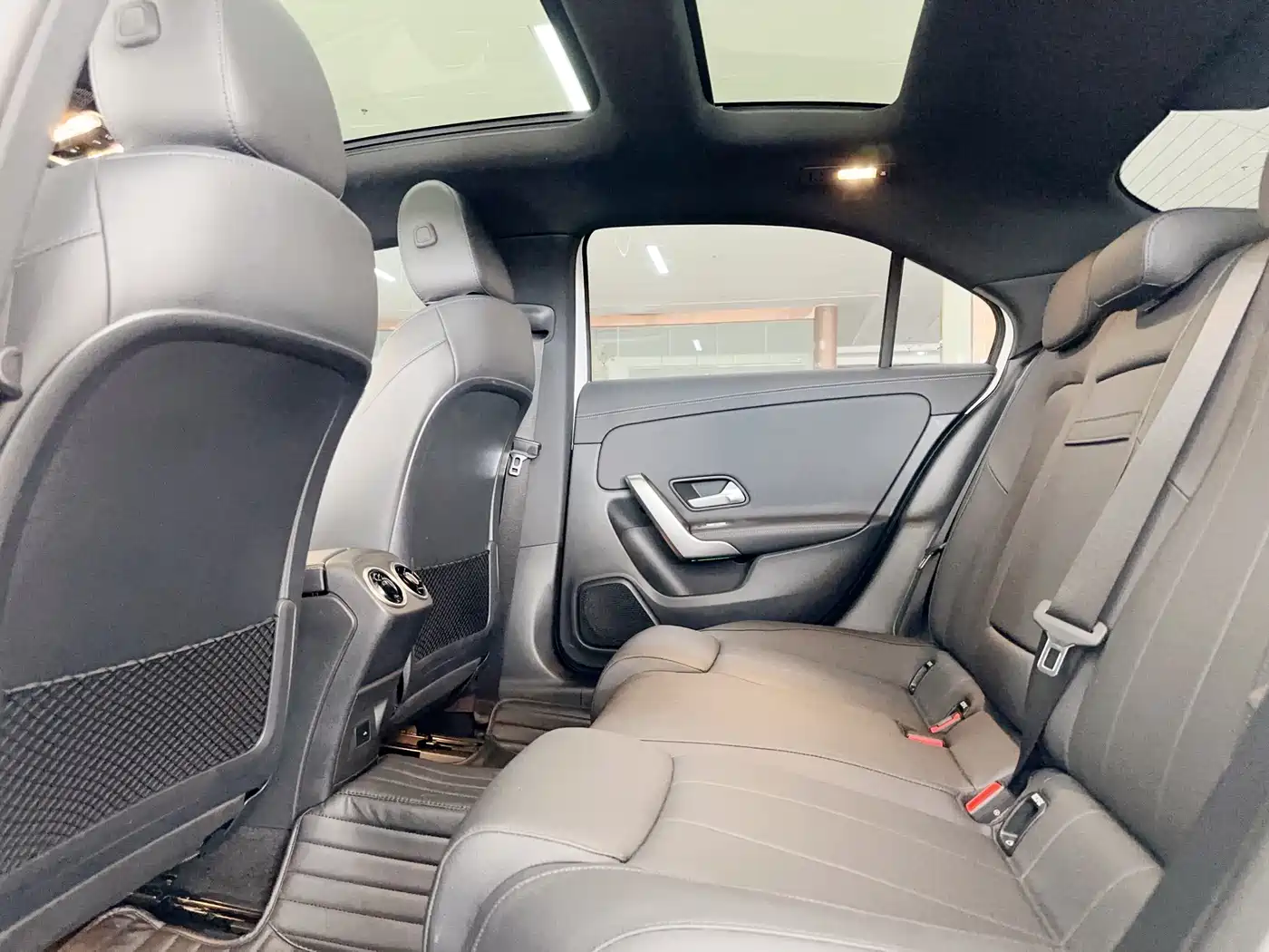 Mercedes-Benz A-Class 2022 A 200 L Sport Sedan Style фото 11