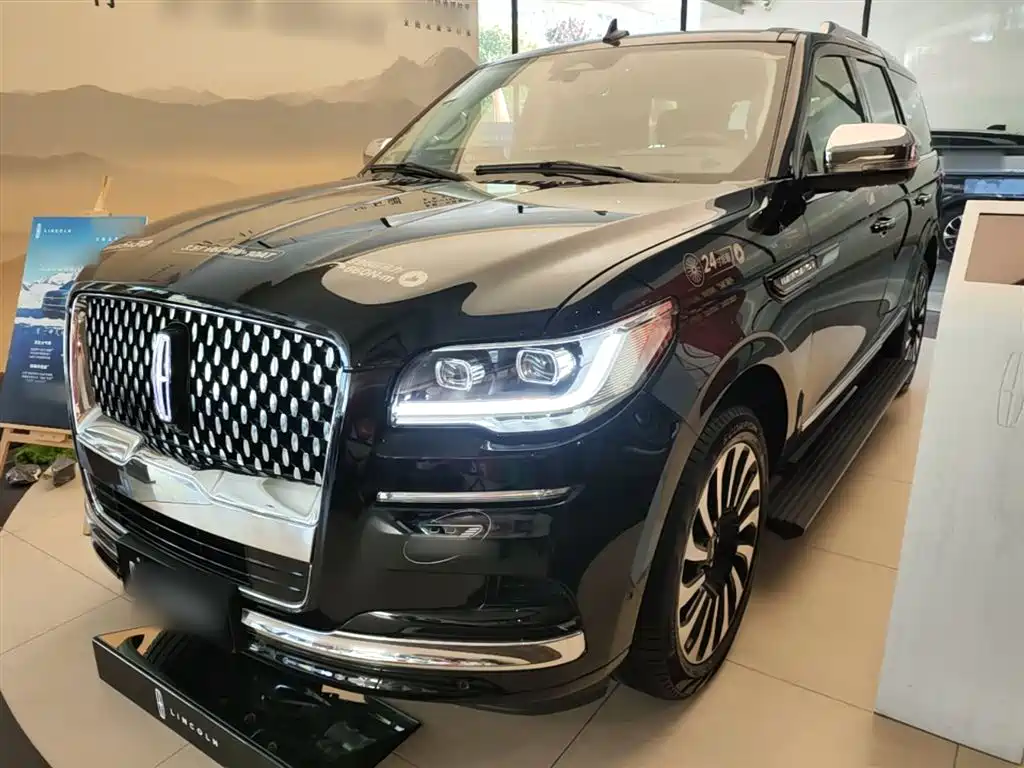 Lincoln Navigator 2026 2024 3.5T Presidential Edition