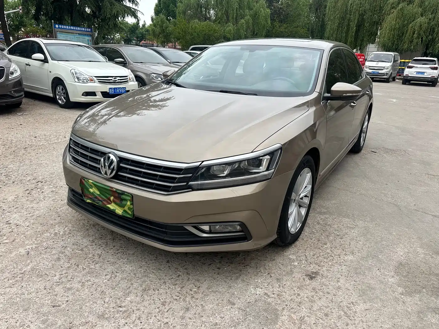 Volkswagen Passat 2016 280TSI DSG Honor Edition
