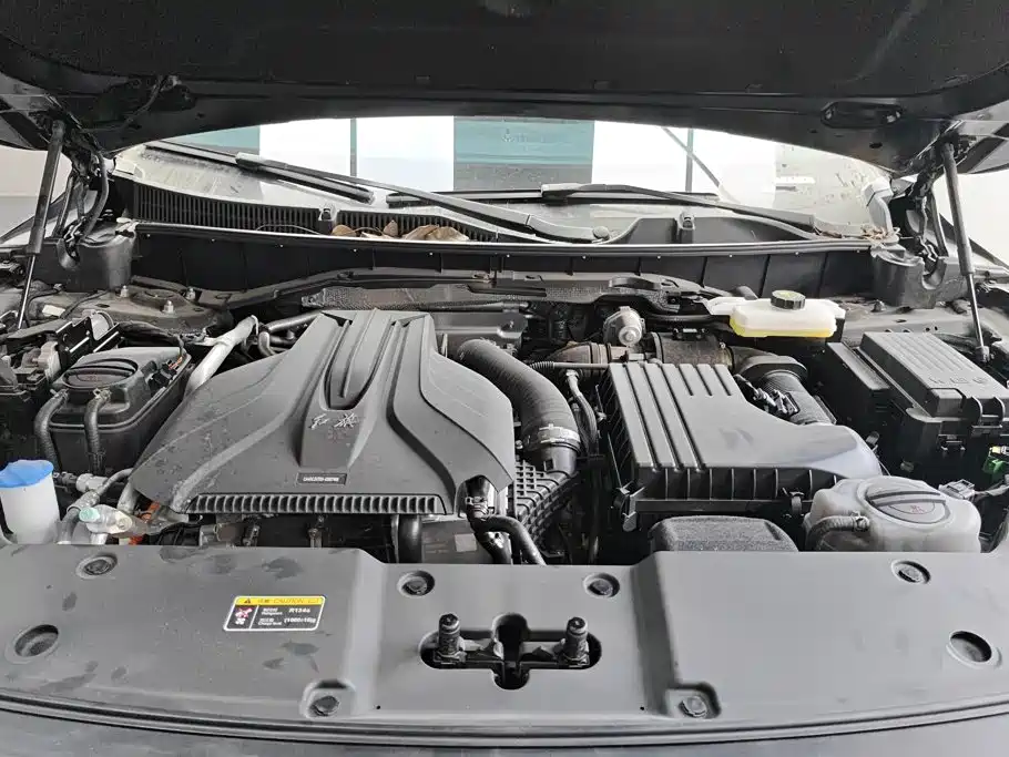 Hongqi HS7 PHEV 2025 2024 2.0T PHEV 4WD Flagship Edition 6-seater