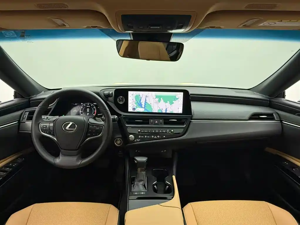 Lexus ES 2022 200 Excellence Edition фото 4
