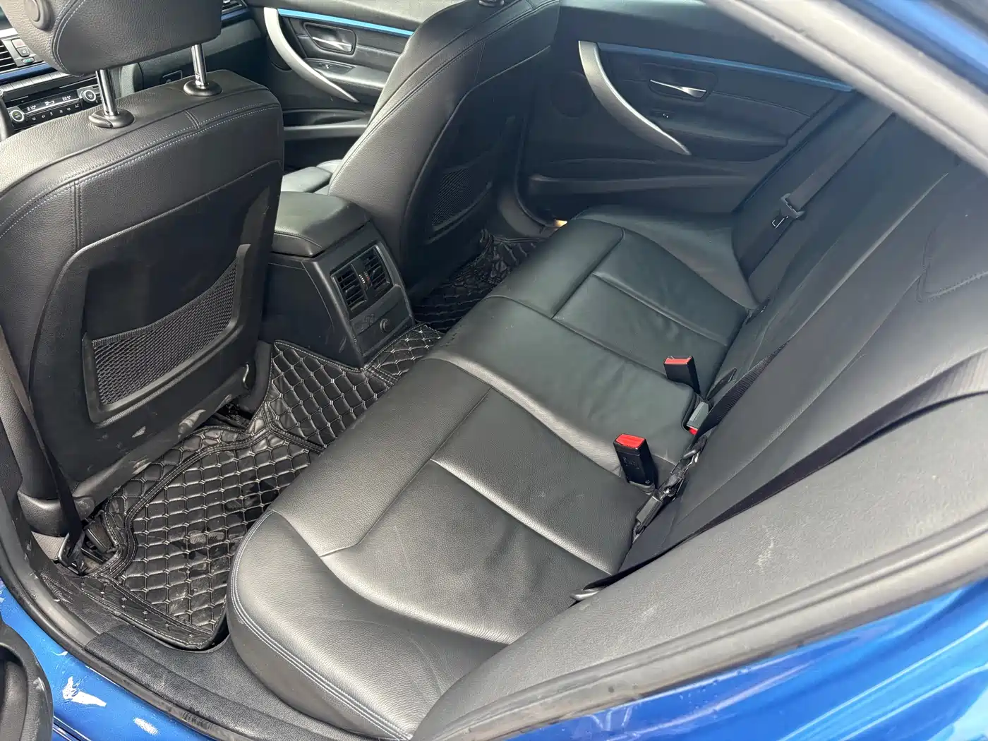 BMW 3 Series 2019 320i M Sport Package фото 5