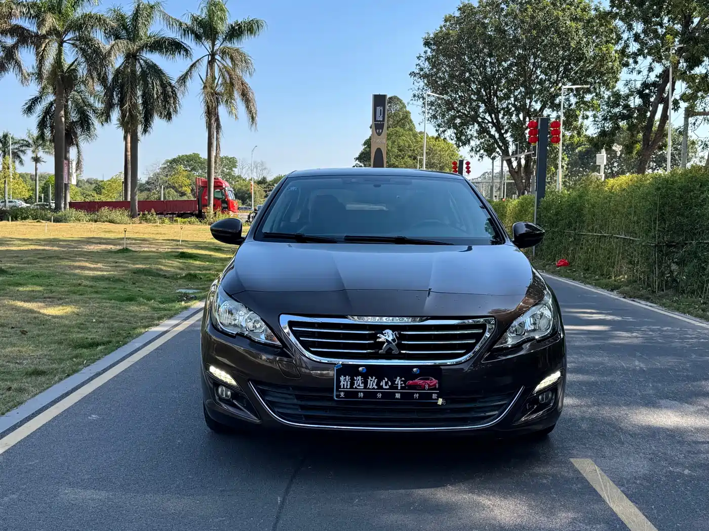 Peugeot 408 2014 1.8L Automatic Luxury Edition фото 2