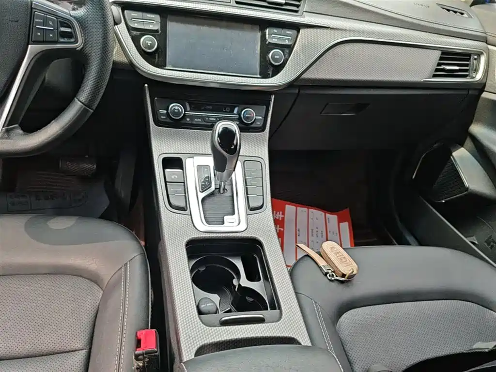 Geely Emgrand GS 2016 2016 Elegance Edition 1.3T Automatic Premium