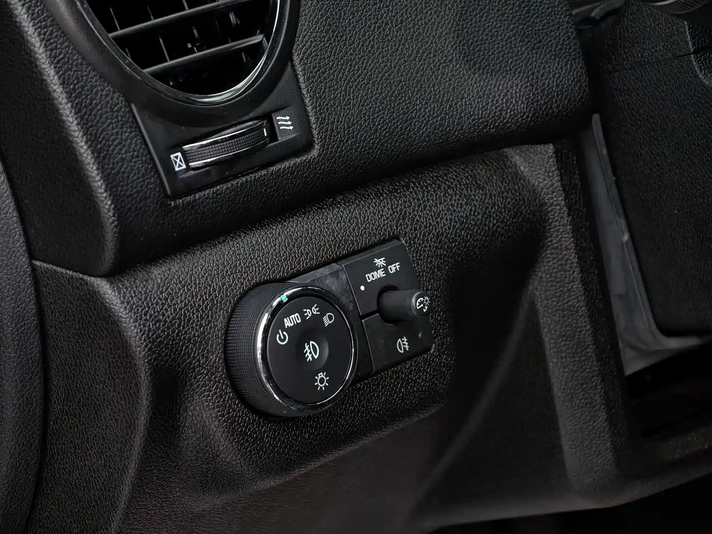 Buick Enclave 2010 3.6L Elite Edition фото 26