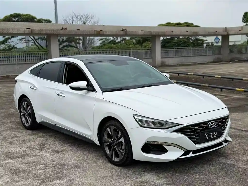 Hyundai Fista 2019 280TGDi Smart Speed Edition China V фото 3
