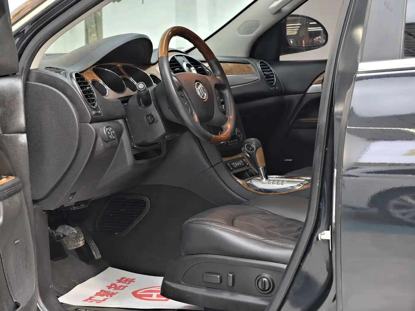 Buick Enclave 2013 3.6L AWD Flagship Edition фото 18