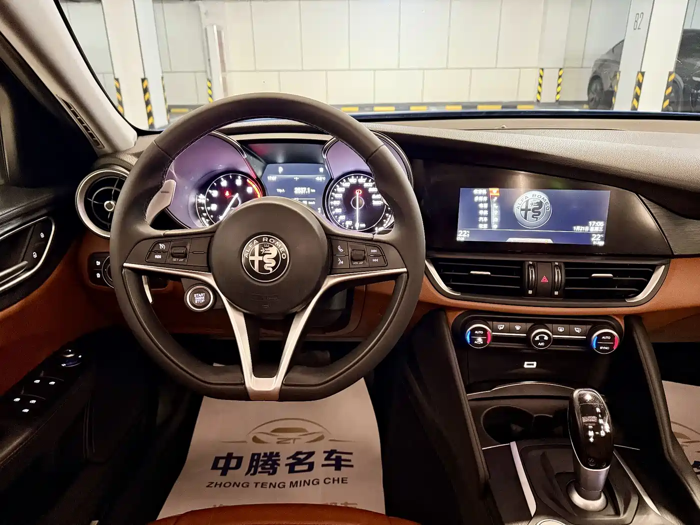 Alfa Romeo Giulia 2019 2017 2.0T 280HP Luxury Edition