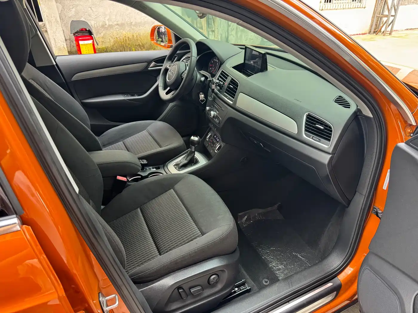 Фото 12 - Audi Q3