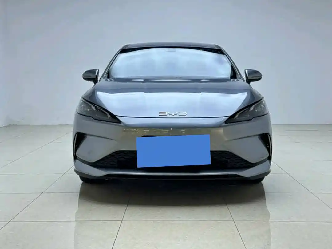 BYD Seal 05 DM-i 2025