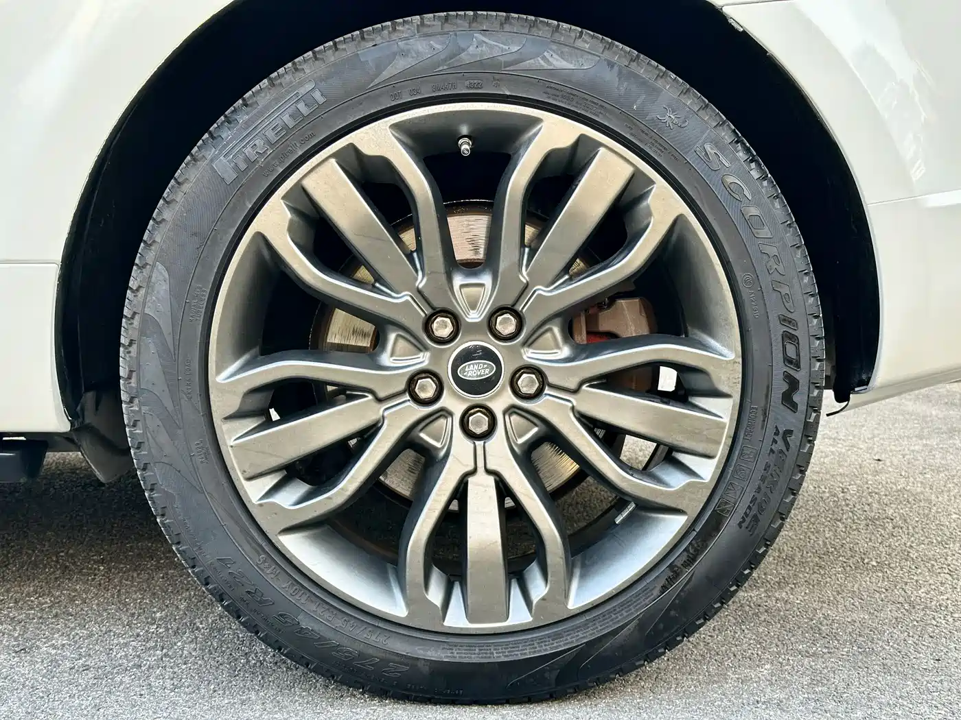 Land Rover Range Rover Sport 2014 3.0 SC V6 HSE фото 30