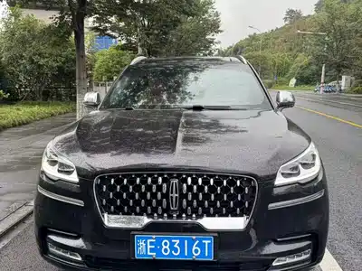Lincoln Aviator