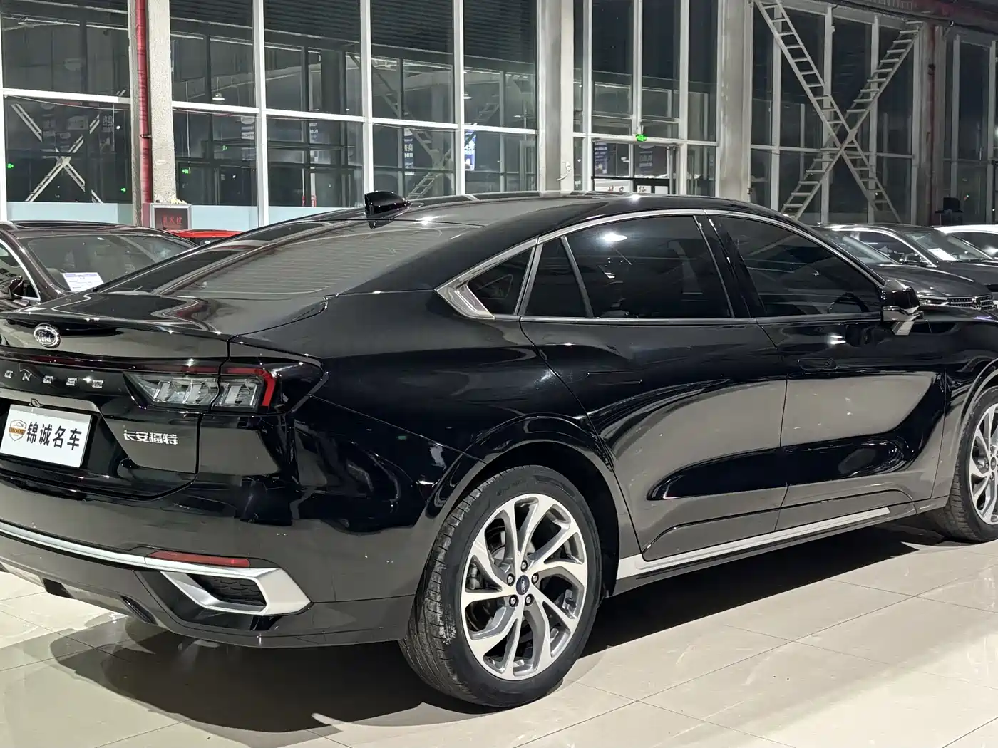 FORD MONDEO