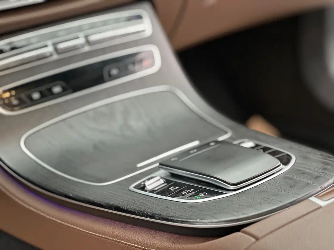 Mercedes-Benz E-Class 2021 Facelift E 260 L Sport фото 12