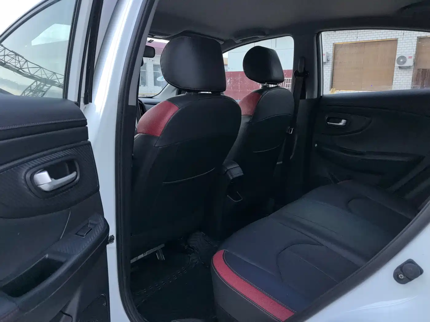 Luxgen U5 SUV 2018 2017 1.6L CVT Celebrity Edition