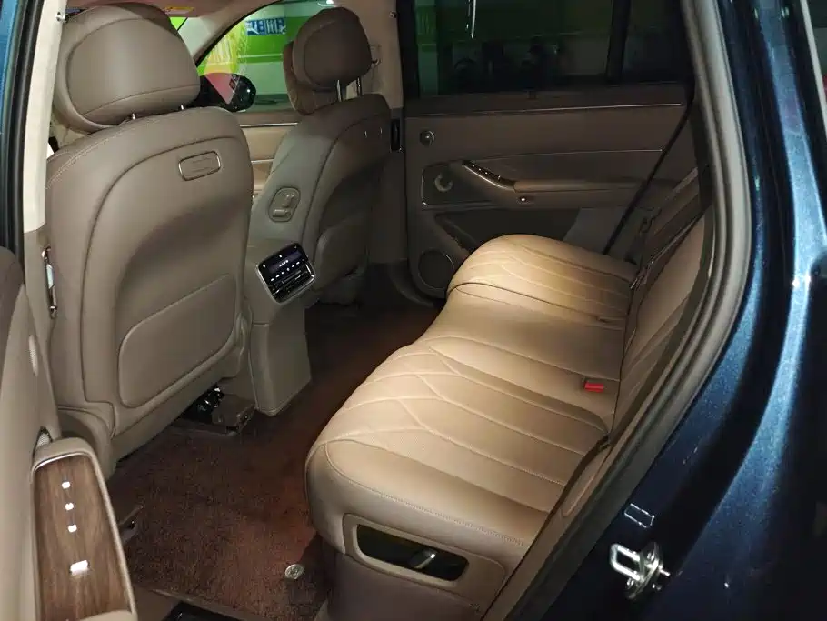 AITO Wenjie AITO M8 2026 2025 Range Extender Max+ Edition 53.4kWh 5-seater