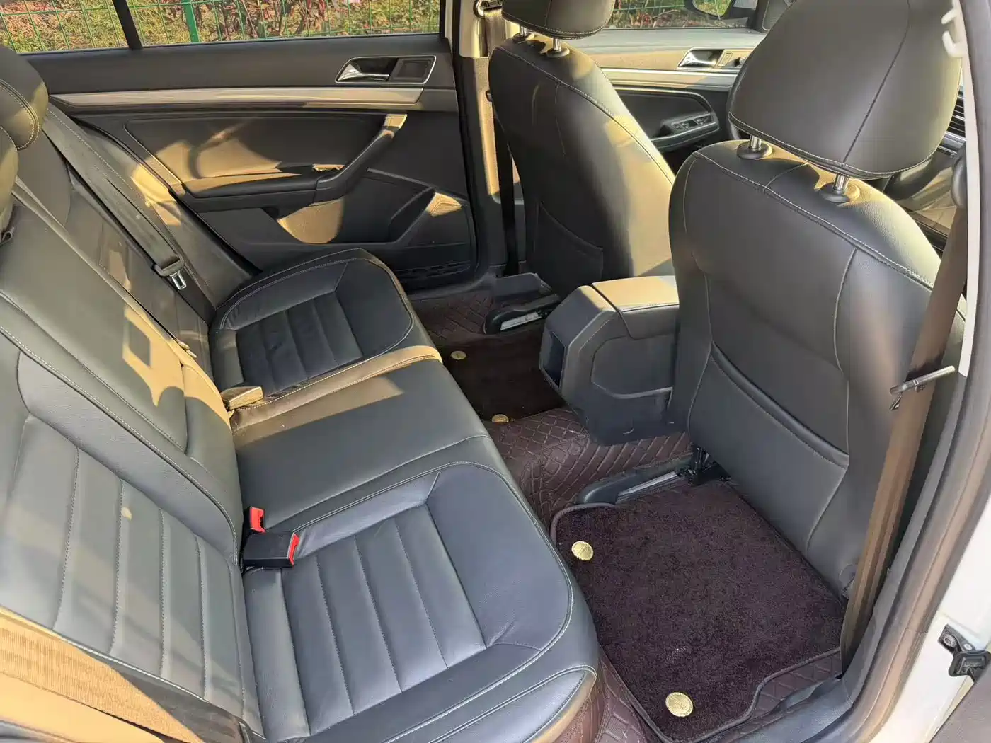 Volkswagen Lavida 2017 1.6L Automatic Comfort Edition фото 14