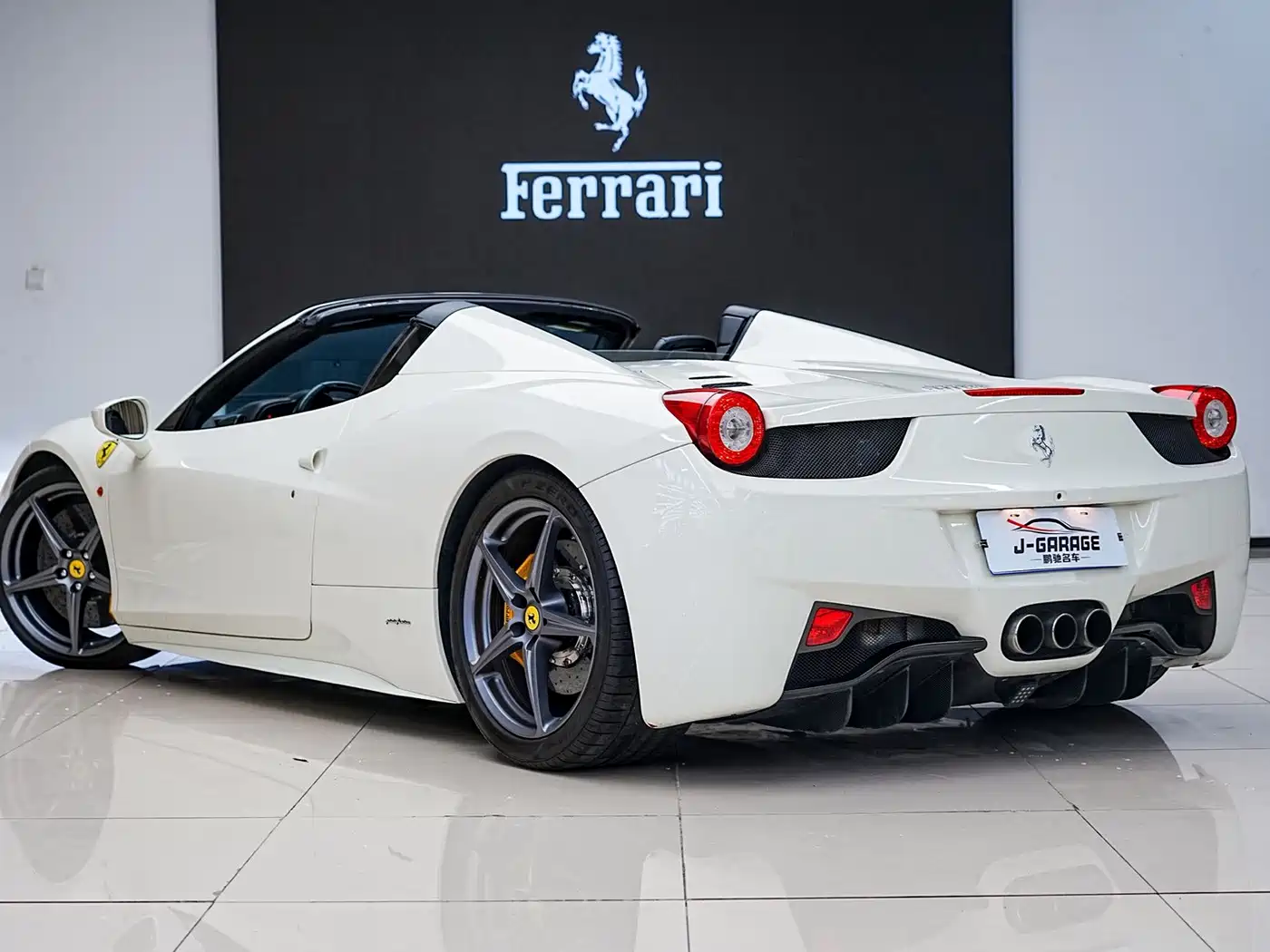 Ferrari 458 2017 2013 4.5L Spider