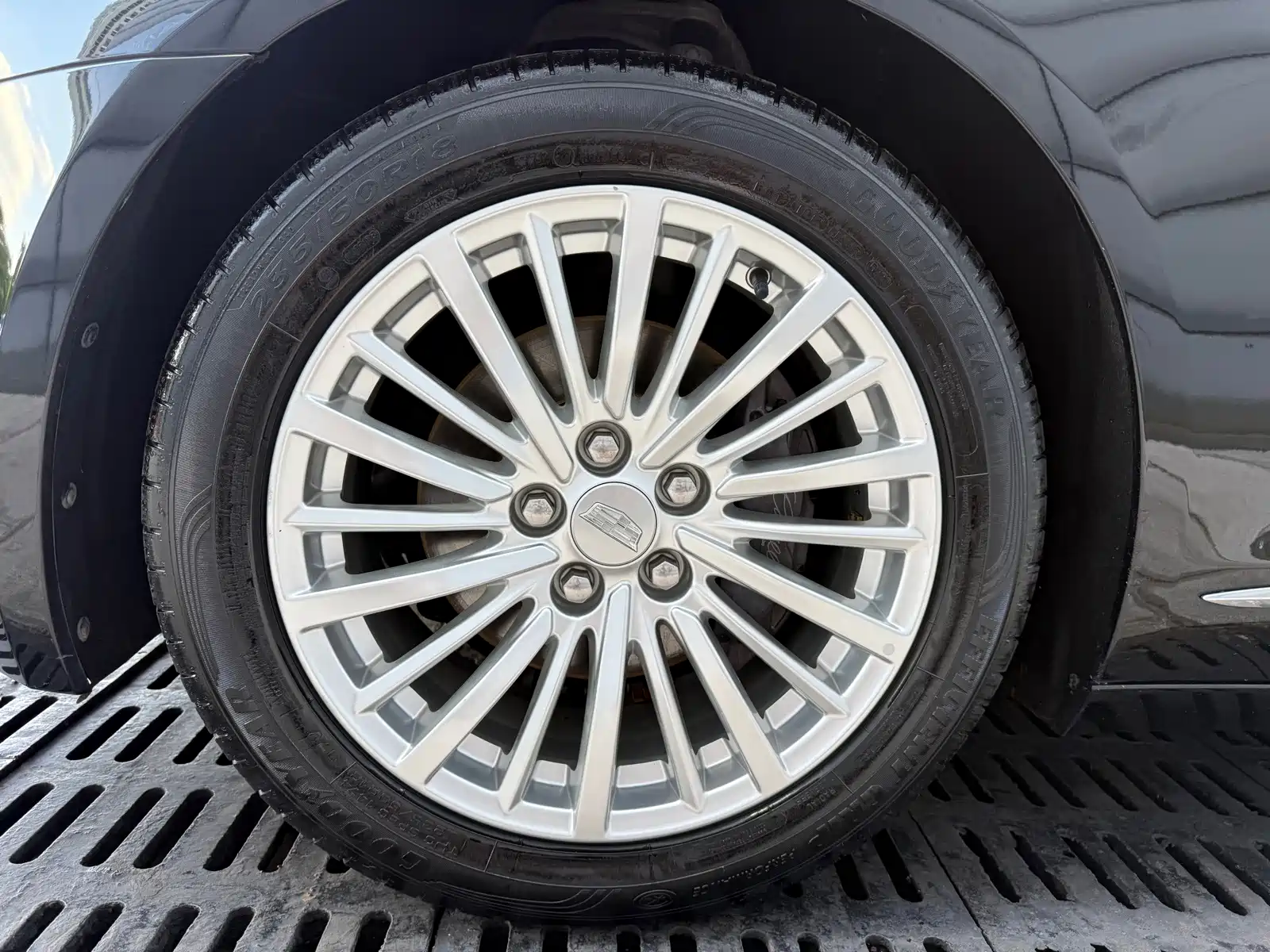 Фото 14 - Cadillac CT6