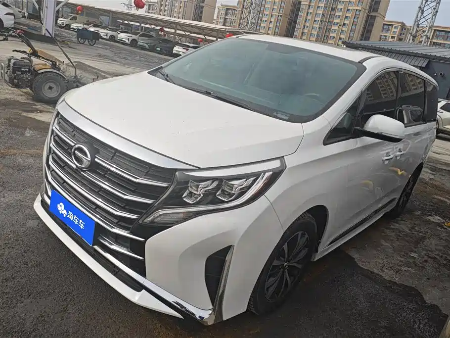 GAC TRUMPCHI M8