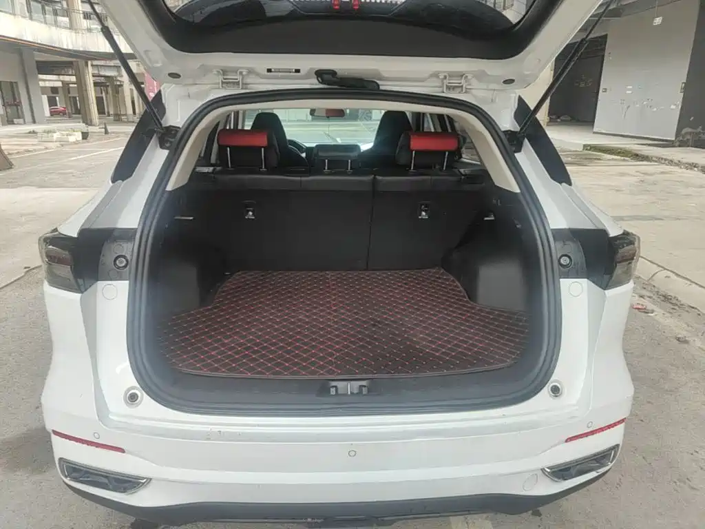 Фото 19 - Changan CS55 PLUS