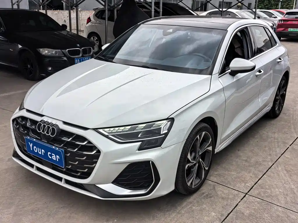 Audi Audi A3 2025 Sportback 35TFSI Flying Premium