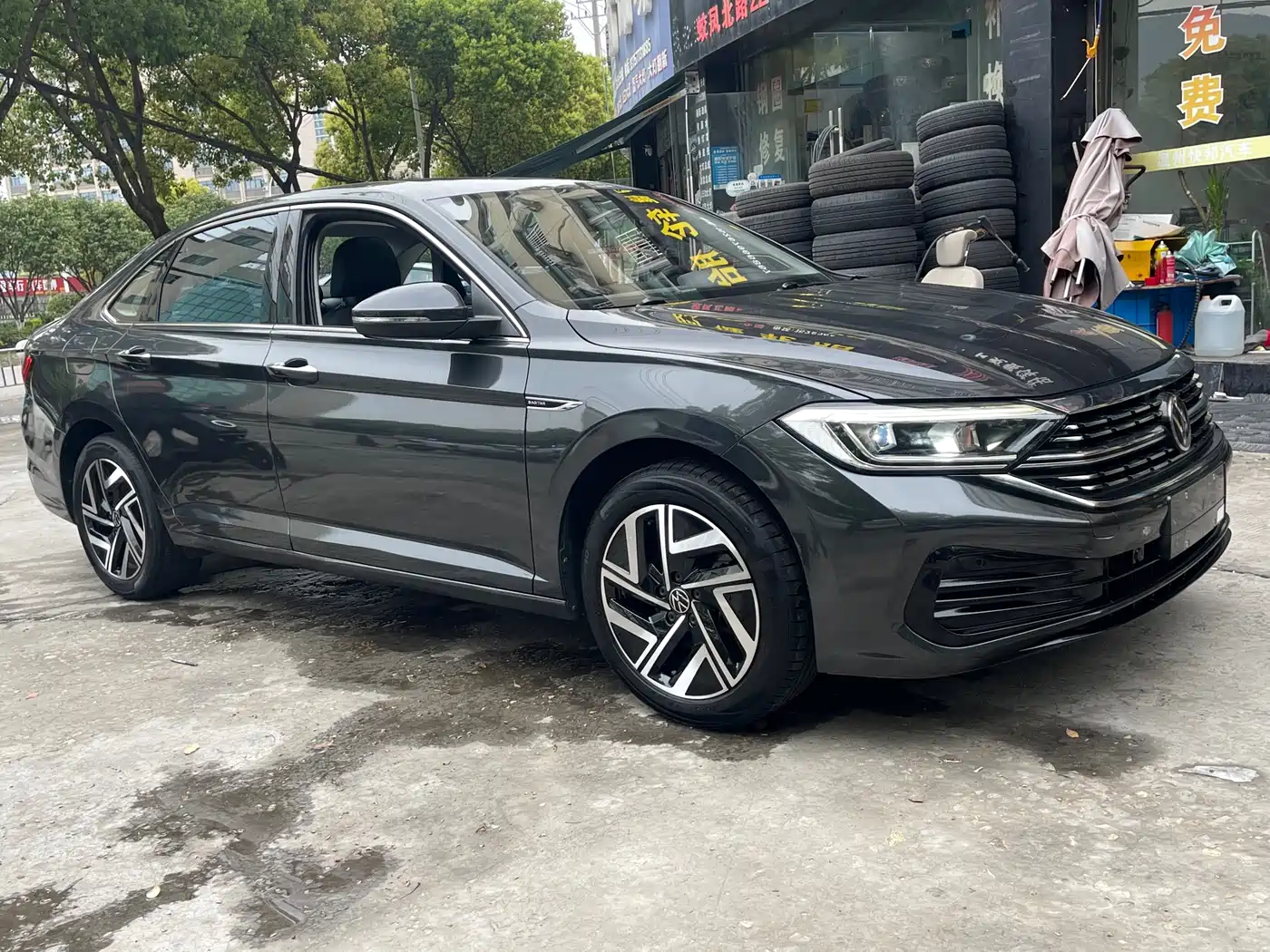 Фото 3 - Volkswagen Sagitar