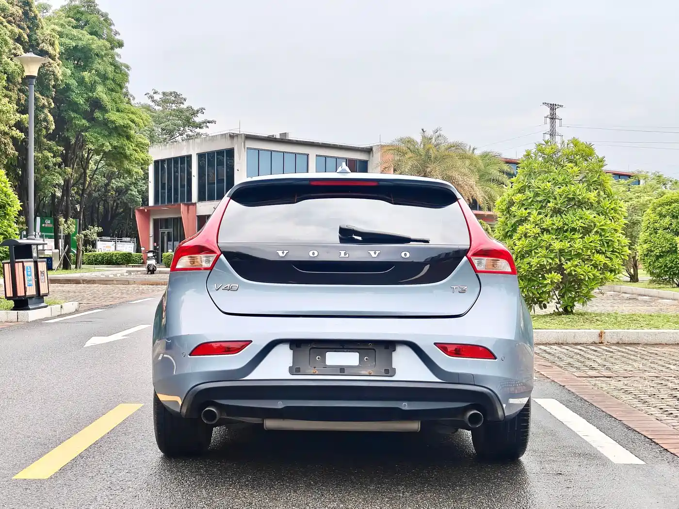 Фото 6 - Volvo V40