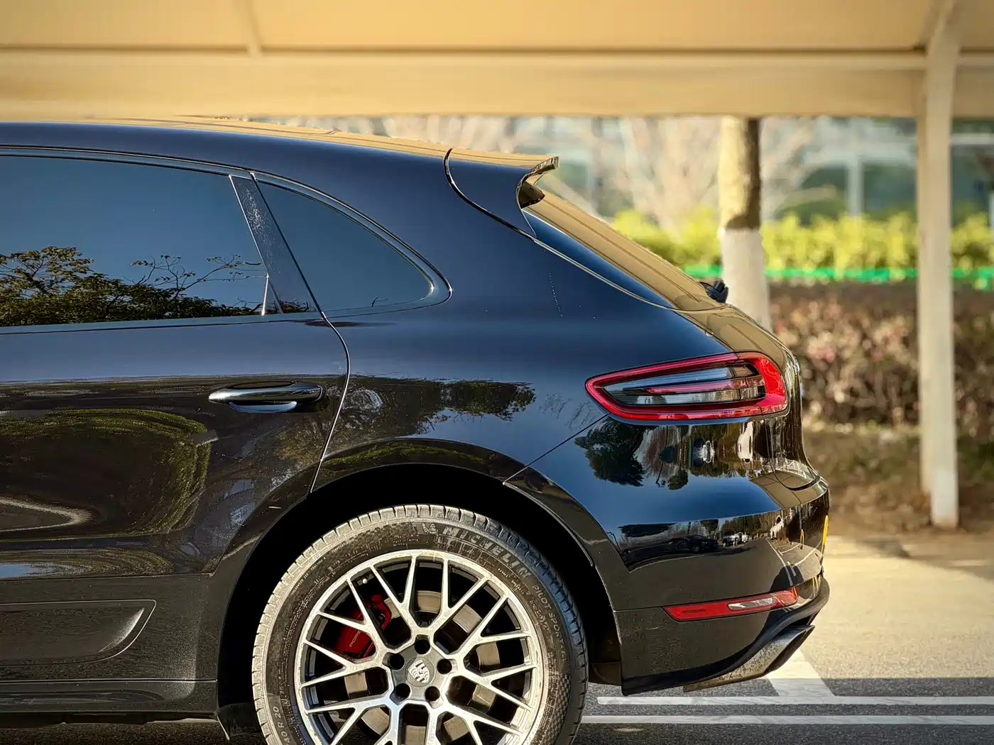 Porsche Macan 2017 Macan Turbo 3.6T фото 17