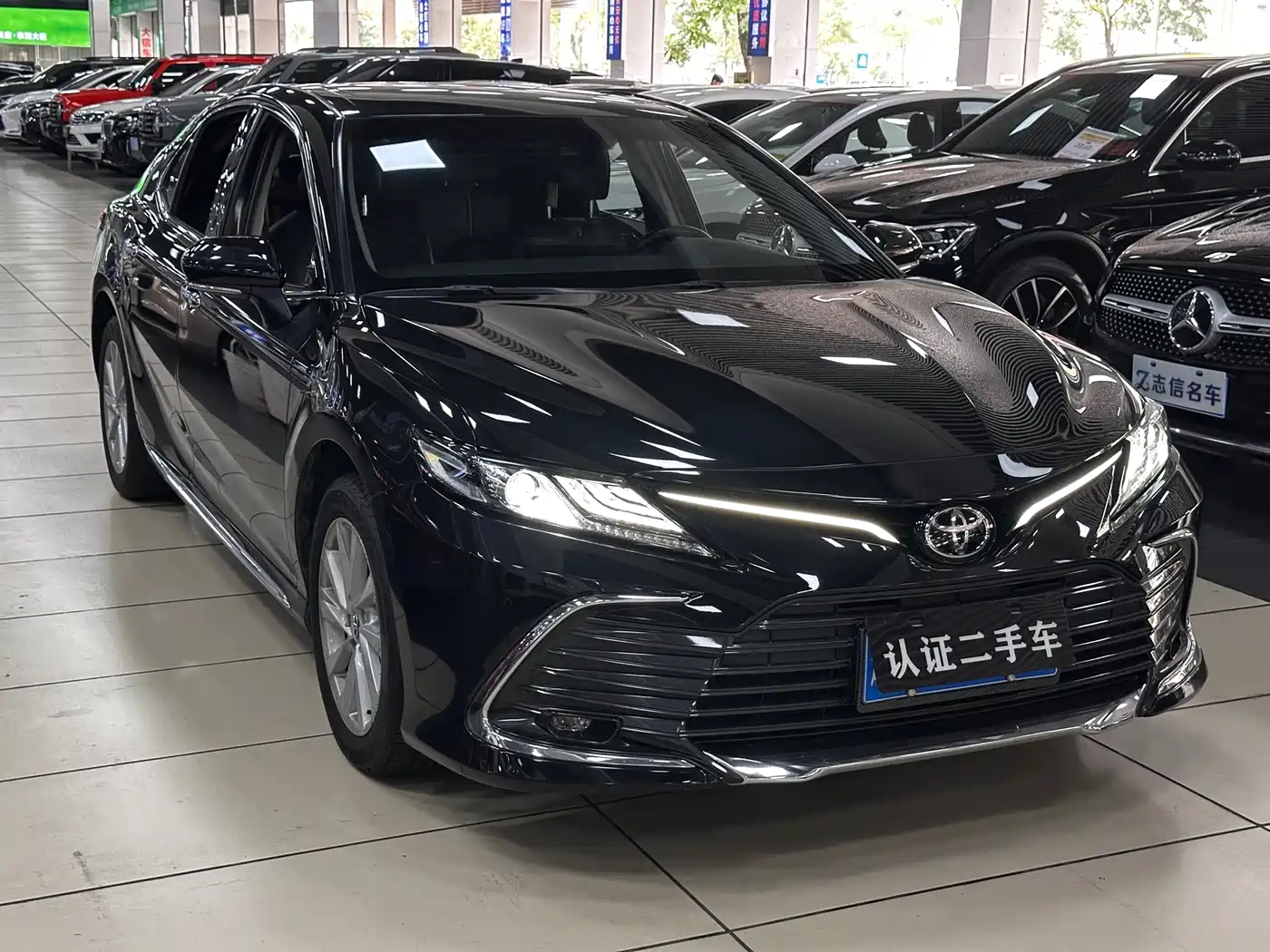 Toyota Camry 2024 2023 2.0G Luxury Edition