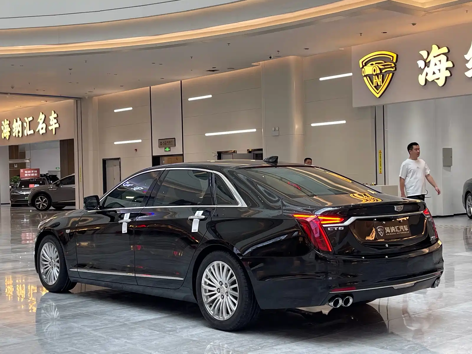 Фото 4 - Cadillac CT6