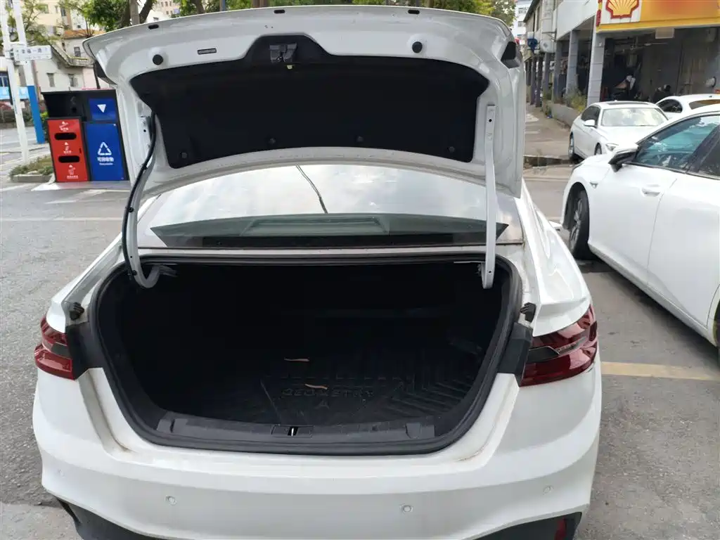 GEELY GEOMETRY A