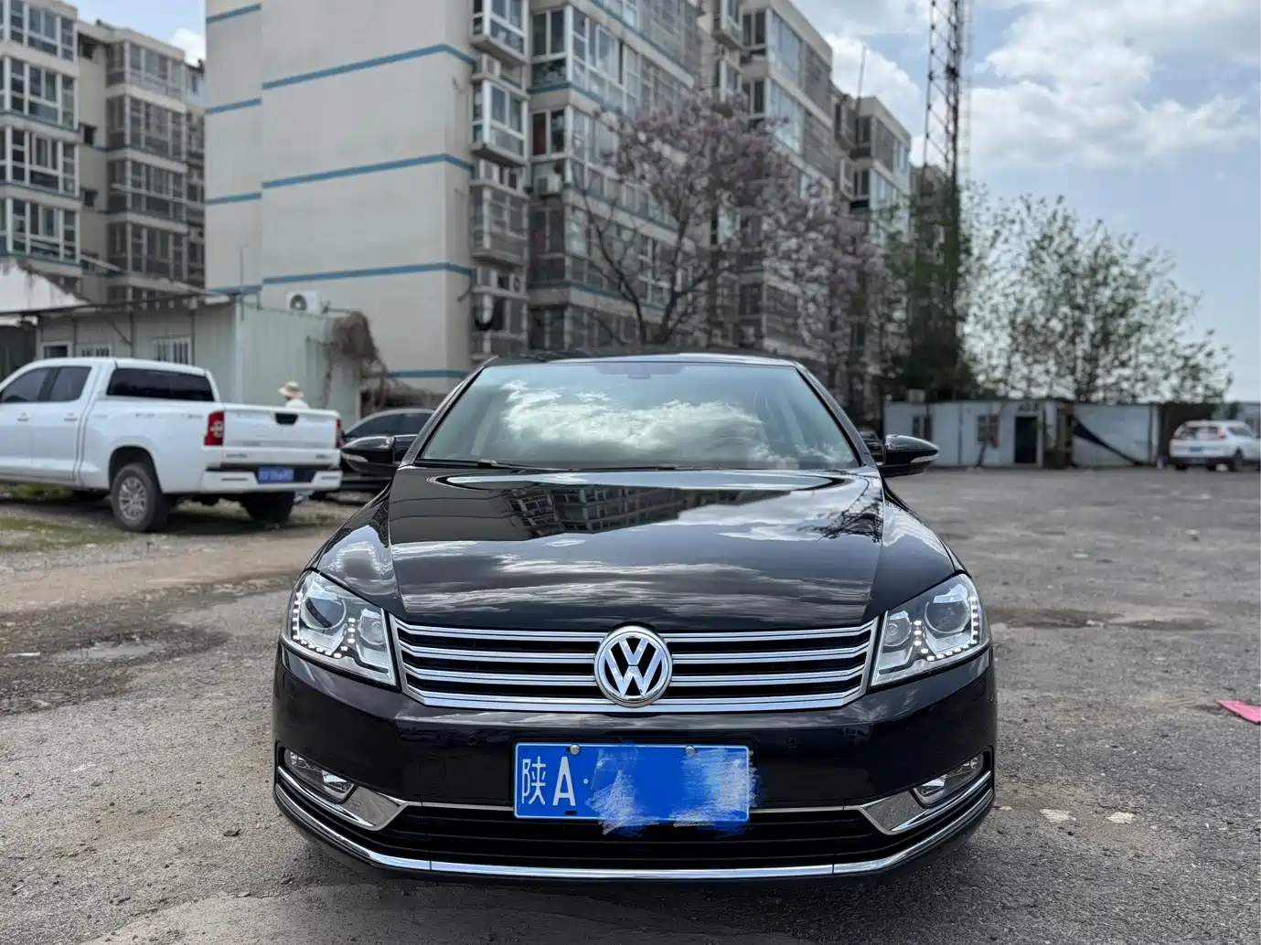 Volkswagen Magotan 2015 Facelift 1.8TSI Premium фото 2