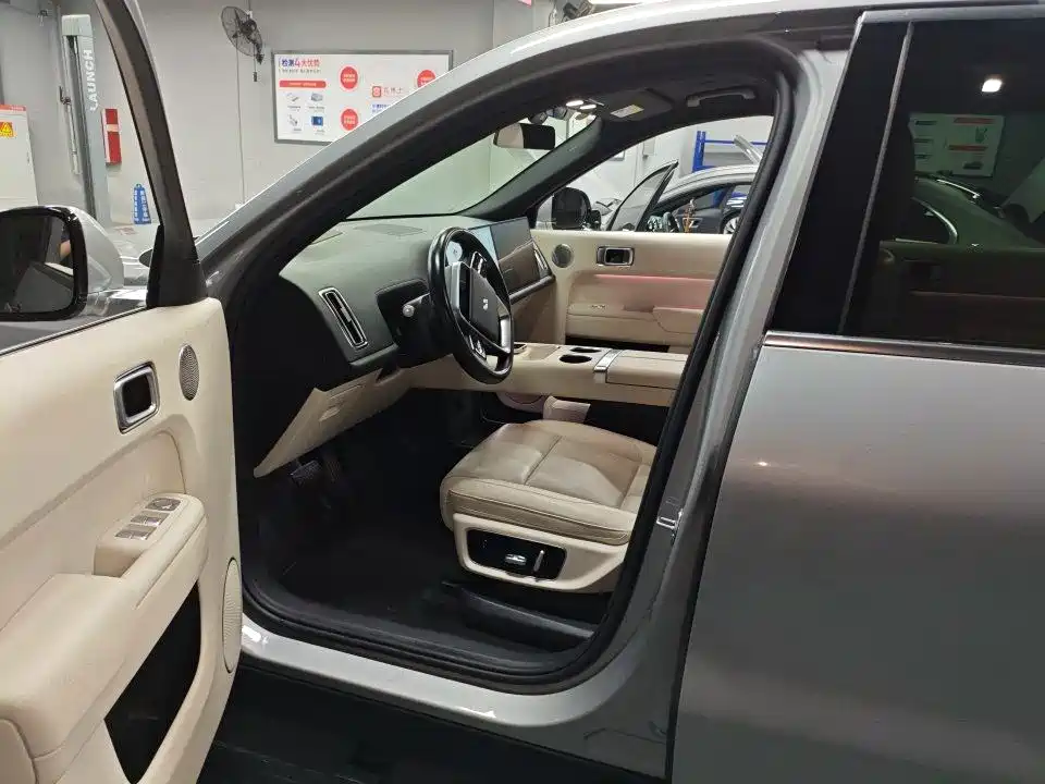 Li Auto Li Xiang L9 2014 2024 Model Ultra