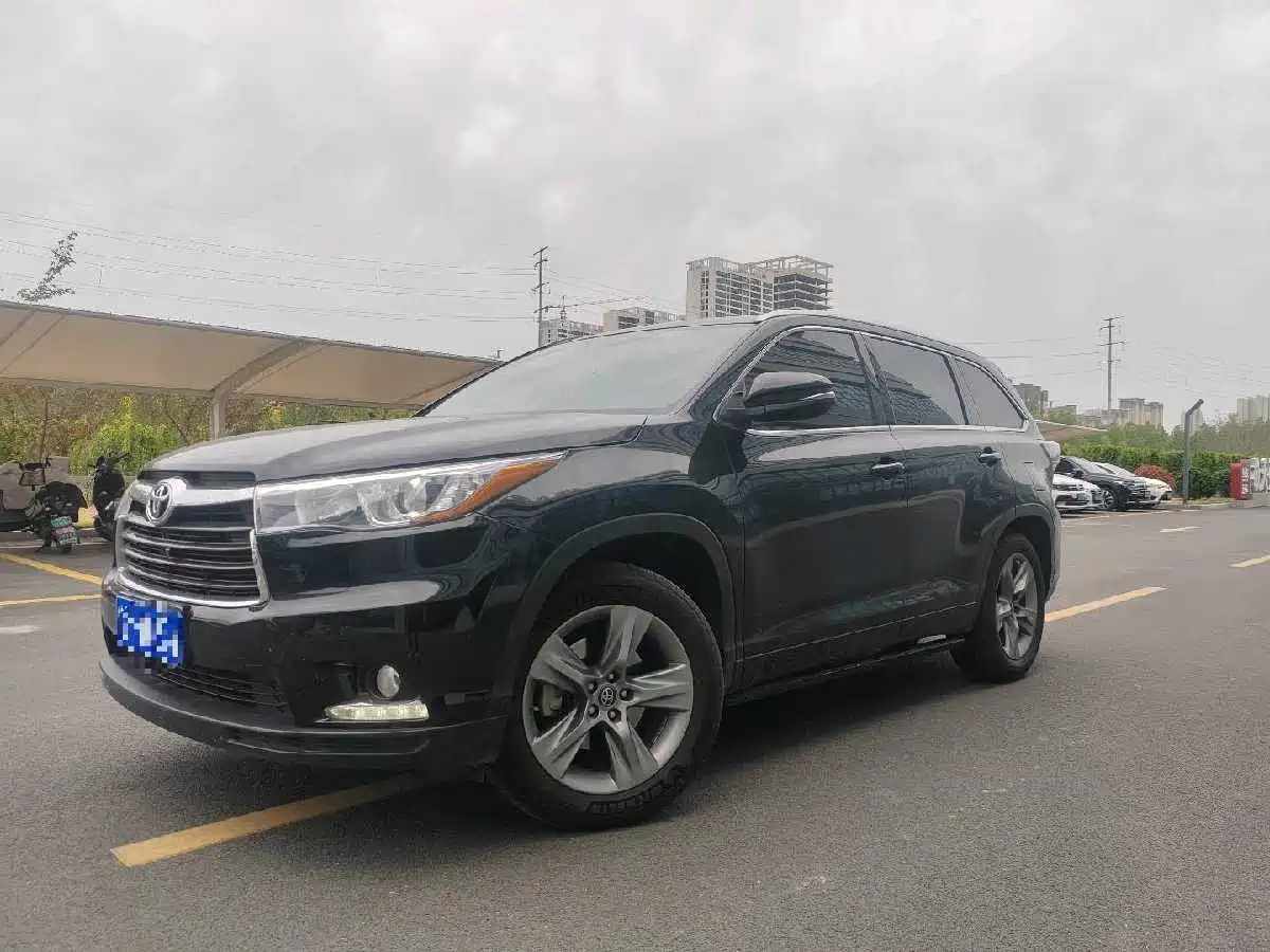 Toyota Highlander 2017 2.0T 2WD Premium 7-Seater
