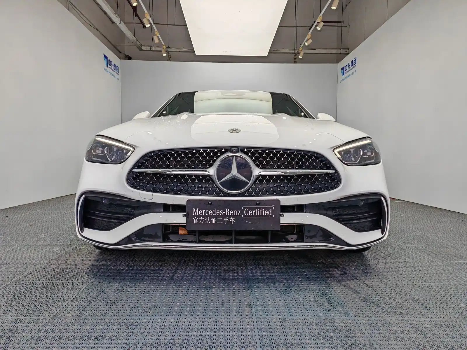 Фото 2 - Mercedes-Benz C-Class
